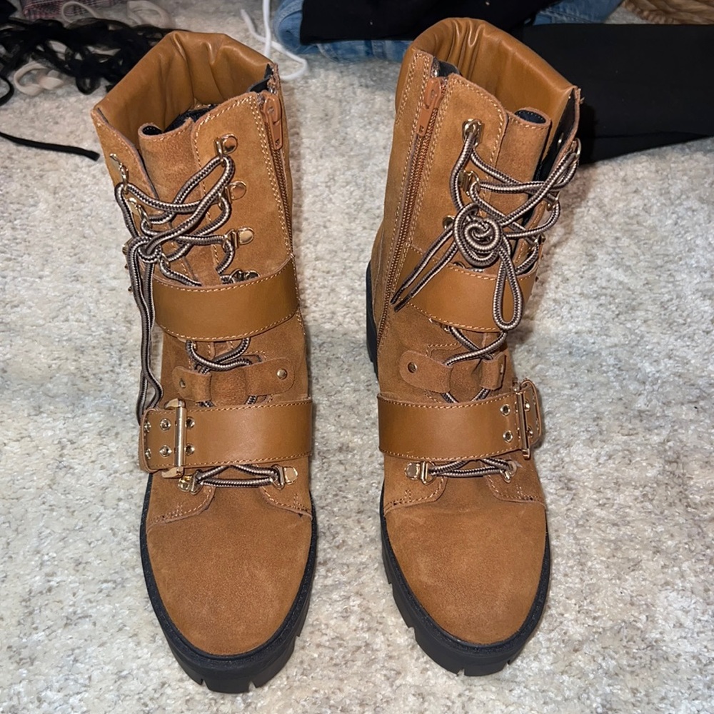 Brown/Carmel Aqua boots. Never been worn!